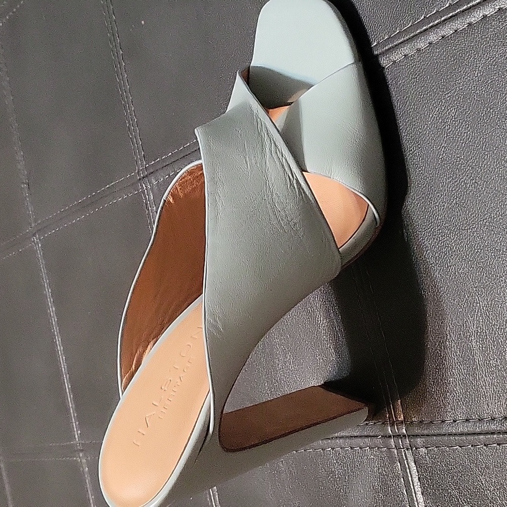 Halston Heritage , 7.5 Aqua